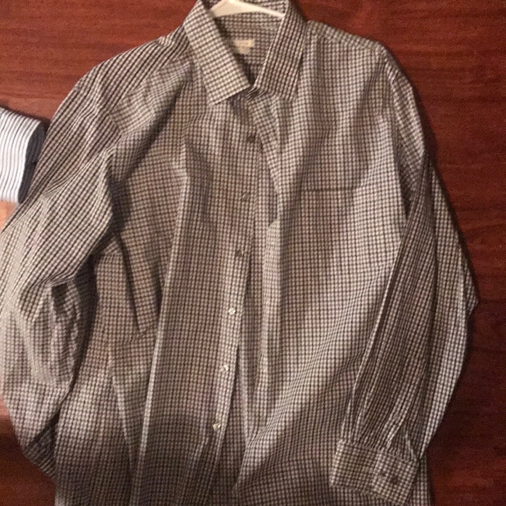 VanHeusen Shirt